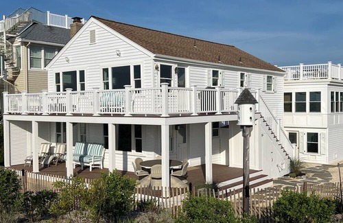 North Beach Haven House | Oceanfront, Newly Renovated, Resort Feel, Clean 3 bedroom First Floor Duplex