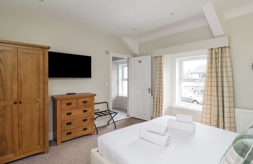 Wark Cottage | HADRIAN SUITE, family friendly, with a garden in Wark