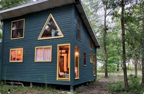 High Springs Cabin | High Springs Cabin