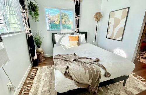 Crown Point Condo | The Jewell | Bayside 2BR in Crown Point