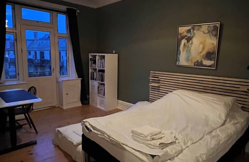 Vesterbro Apartment | Family-friendly romantic apartment in Copenhagen central
