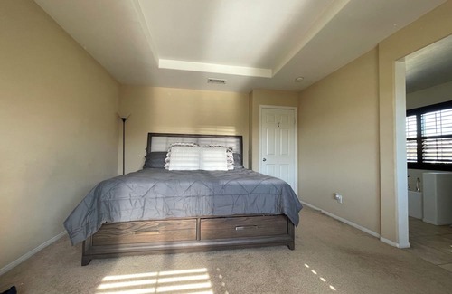 Palmdale House | Workation Paradise: Perfect 3 br getaway for work and play