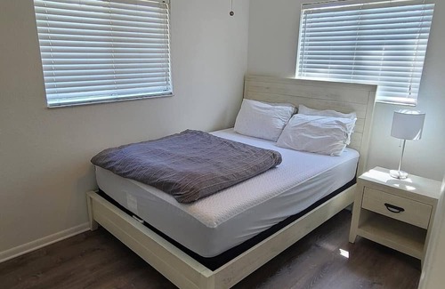 Gulf Cove House | This house is a 3 bedroom(s), 2 bathrooms, located in Port Charlotte, FL.