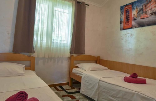 Dobrota Apartment | Sea View Vacation Flat w Balcony in Kotor