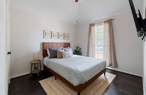 Frisco House | Haven in Frisco - Pool & Spa!