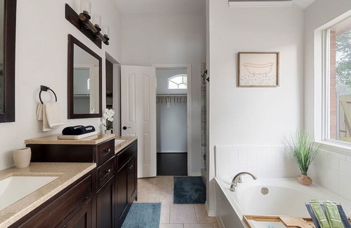 Frisco House | Haven in Frisco - Pool & Spa!