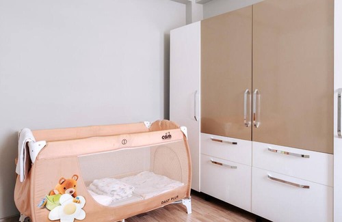 Sakarya Apartment | Huge Duplex Flat w Terrace Near Bilgi University