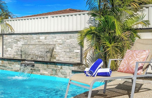 Rivervale House | Modern Oasis w/ Private Pool near Airport & Optus