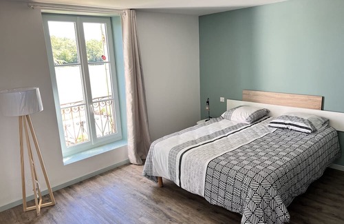 Doudrac House | Holiday Home 'Maison Les Gourrets' with Private Pool, Private Terrace and Wi-Fi
