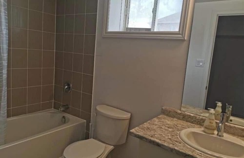 Dundalk House | Cozy self contained basement apartment in Dundalk Ontario.