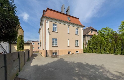 Nowe Miasto Apartment | Kolska 22 | Ground Floor Apartment in Poznań | One Bedroom | Parking