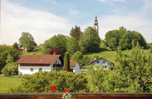 Fridolfing Apartment | Vierbettzimmer mit 25 m²