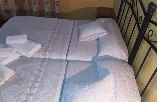 Algarinejo House | Warm holiday home with private pool in Andalucia center