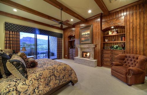 Gold Canyon Villa | Spanish style Golf Course Villa - Outdoor pools & living space