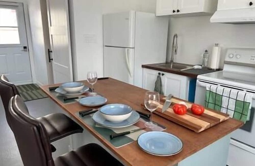 Grandes-Bergeronnes Apartment | The Pilot's Cabin in the center of Les Bergeronnes, The Pilot's Cabin