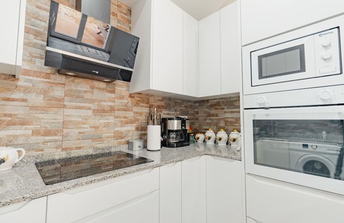 Cabana de Bergantinos House | Holiday Home 'Lar De Mar' with Sea View, Private Terrace and Wi-Fi