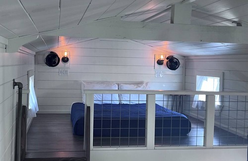 Denison Cabin | Pardon our dust as we reopen this charming resort on Lake Texoma.