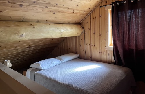 Lac Le Jeune Cabin | Scenic Haven #12