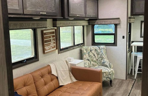 Rockport House | Anchored RV at Holiday Beach