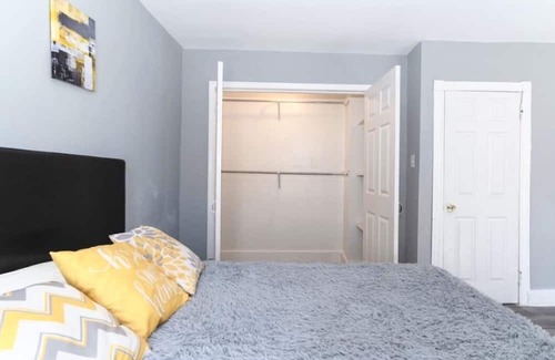 East Mount Airy Apartment | Newly renovated 3 bedroom apartment