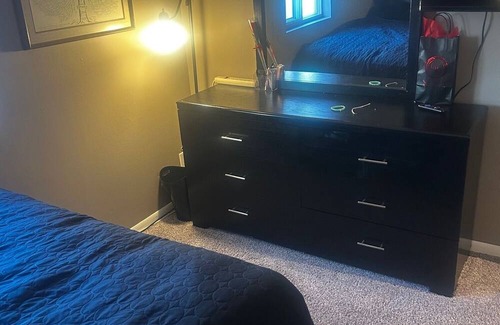 Akron House | ShadyBrook 5 minute walk to Springfield Lake Fishing, playground, walking trail.