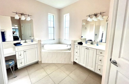 Fort Ogden House | Golf Views, Heated Pool, WIFI, Kayaking on Piece River, Air Boat Rides ...