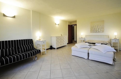 Riva Apartment | Vacation apartment/apartment for 10 guests with 190m² in Faggeto Lario (122897)