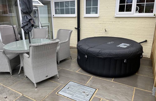 Knaresborough Cottage | Immaculate 4-Bed Cottage in Knaresborough