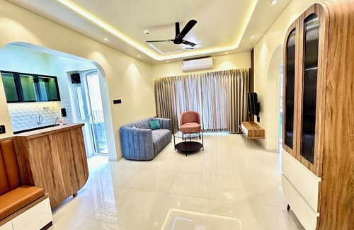 Paud Apartment | Premium - Cozy Hill View Retreat - Modern 2 BHK