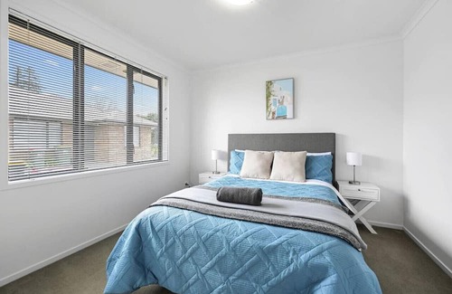 Hamilton House | Park view, Proximity, Value