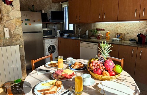 Castelldefels Ski Chalet | Chalet de Carmen Castelldefels - Ideal Familias