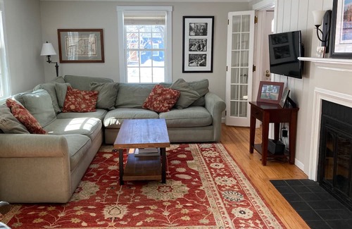 Hanover House | Hanover Home -Walkable to campus