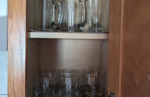 Harborcreek House | Charming 3-bedroom building in Harborcreek with WiFi, AC. Private and quiet