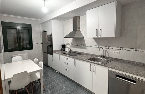 Portomarin Ski Chalet | Portohome I