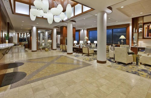 Old Port House | Historic Charm Meets Modern Elegance w/ Pool | Breakfast | 24h Gym in 2 Units