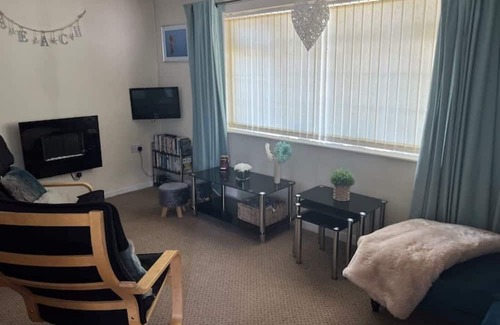 Scurlage Ski Chalet | Trem-y-mor, No. 6 Gower Holiday Village