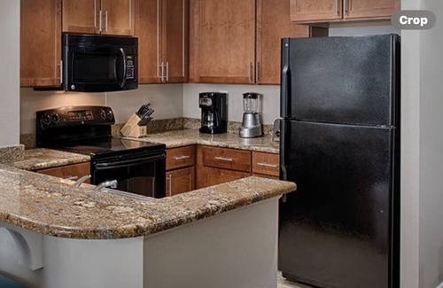 Oxon Hill Apartment | Two-bedroom "apartment" that sleeps 8. National Harbor/DC! Lots to do and see!