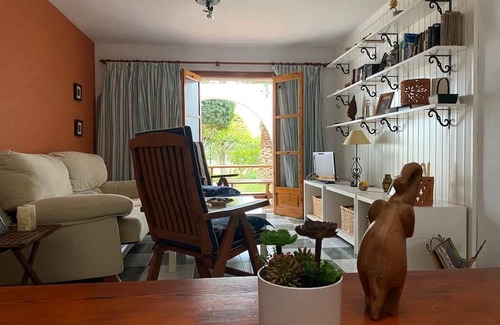 Garrucha House | Apartamento en Vera Playa, a 2 Minutos a pie de la Playa, Ideal Familias