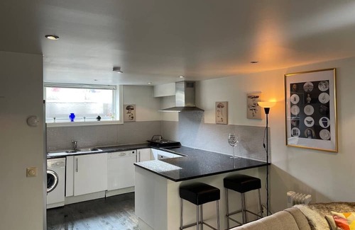 Ullern Apartment | Discover a Unique and Stylish Fully Furnished Apartment in a Prime Location