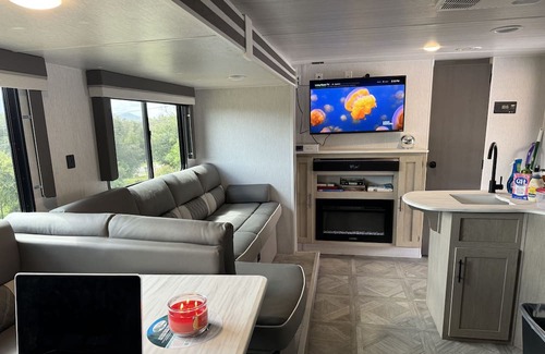 Rancho Mirage House | Modern Trailer in Rancho Mirage