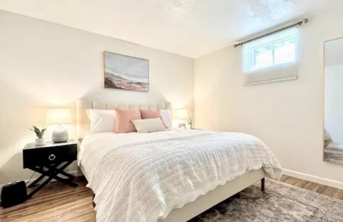 Alta Vista Area Apartment | Modern 2BR Near Denver & Golden