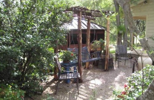 Martindale Cottage | Hill Country Getaway on the San Marcos River w/ 200 ft of private river access.