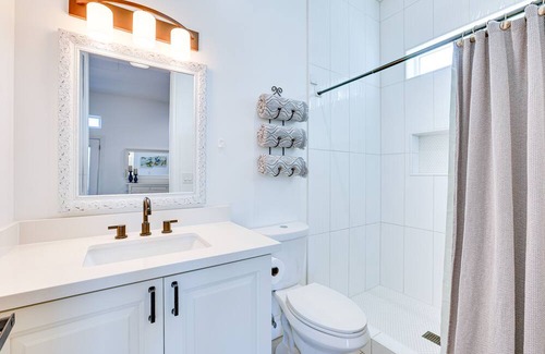 Deer Valley Apartment | Pet-Friendly Glendale Abode w/ Patio, Near Hiking!