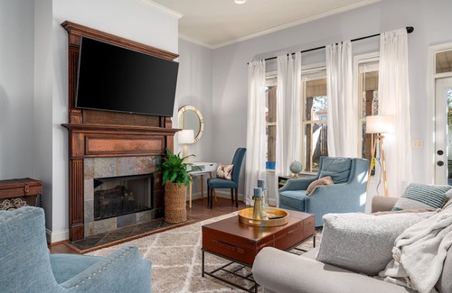 Wilsonville House | Serenity Willow - 3BR near Chelsea w/ Fenced Yard