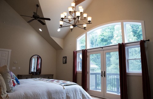 Greenfield Center House | Belmont ready! Large post and beam, minutes to downtown and track. Lots of room!