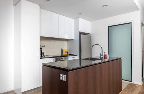 Belconnen Apartment | Sensational City Apartment with Lake Views