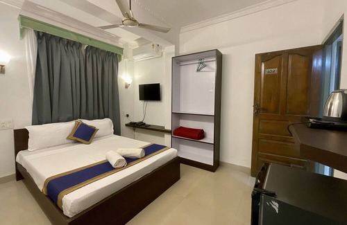 Morjim Hotel | One Light Stays - Morjim