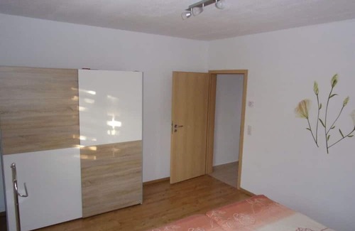 Meusdorf Apartment | Apartment Guesthouse Family Volkmar