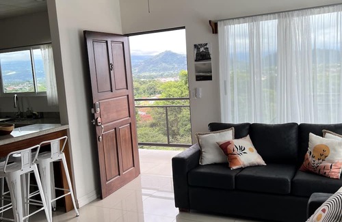 San Ramon Apartment | Family-sized apartment with great view close to town.