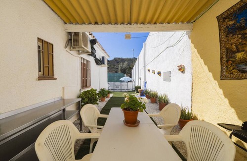 Puerto de la Torre Cottage | Cubo's Casa Rural Malaga El Puerto Family /private pool /air conditioning